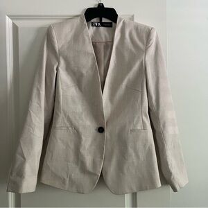 Zara Women's Beige Blazer